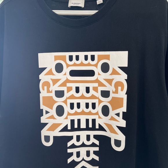Burberry T-shirt - Picture 3 of 6
